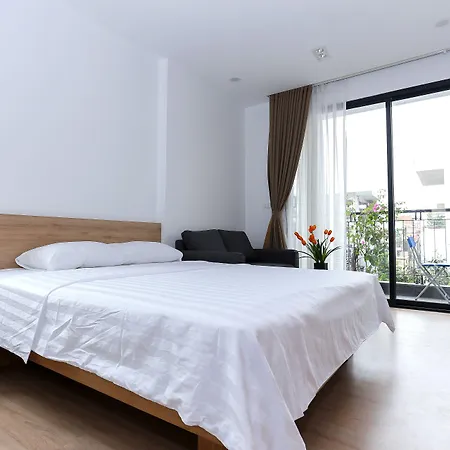 Quiet Hoang Quoc Viet Hotel&apartment-3